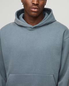 Sudadera con Capucha para Hombre YOURBRAND, Azul Claro, Algodón French Terry, Corte Holgado, Logotipo Estampado en la Parte Delantera, Manga Regular, Servicio OEM - Product Image 3
