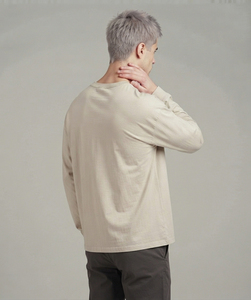 เสื้อยืดแขนยาวผู้ชายไซส์ใหญ่ ขายส่ง ผ้าฝ้าย 100% คอกลม สวมใส่สบาย ทรงหลวม เสื้อยืดลำลอง สไตล์สตรีทแฟชั่น เสื้อยืดวิ่งออกกำลังกาย - Product Image 5