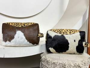 2025กระเป๋าเครื่องสำอางและของใช้ในห้องน้ำหนังแท้พิมพ์ลายเสือดาวแฟชั่นใหม่กระเป๋าจัดระเบียบเครื่องสำอางหนังวัวทนทานมีซิป - Product Image 4