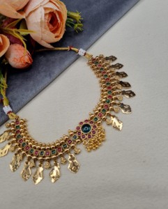 Flower Motif South Indian Necklace <b>Set</b> With Earrings <b>Gold</b> Plated Temple <b>Jewellery</b> <b>Set</b> Festive Wear Artificial <b>Jewellery</b> Supplier - Product Image 2