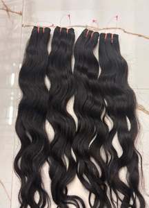 Extensions de cheveux naturels indiens bruts de qualité supérieure, double épaisseur, ondulés, Remy, à clipser, doux, lisses, brillance naturelle, au meilleur prix - Product Image 2