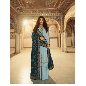 Nouvelle collection de costumes Ameena Salwar Kameez avec broderies, Salwar Kameez pakistanais pour la vente à l'exportation - Product Image 1