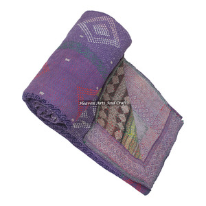 Colcha Kantha de Algodón con Estampado a Mano y Patchwork, Lavable, Acabado Vintage Real y Elegante, Estilo Indio - Product Image 1