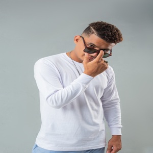 Sudadera Personalizada 100% Algodón, Invierno, Color Sólido, 280-350 GSM, Cuello Redondo, Estilo Urbano, Lisa - Product Image 4