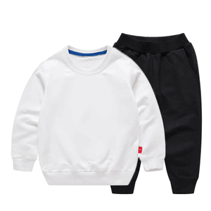Fabrication sur Contrat de Survêtements pour Enfants, Ensemble Athlétique Respirant, Marque Privée, Vente en Gros pour les Marques de Mode Enfantine - Product Image 2