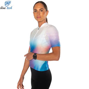 Conjunto de Ropa de Ciclismo para Mujer al por Mayor, Jersey y Pantalones Cortos de Verano, Transpirable y Elástico, con Diseño y Logotipo Personalizados - Product Image 2