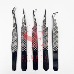 Pinzas para Pestañas de Acero Inoxidable de Estilo Profesional de Somofy Enterprises, Puntas de Fibra de Plasma Negras, Aplicador, Belleza Sostenible - Product Image 1