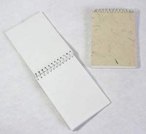 Carnet à spirale en papier de coton recyclé, sans bois, couleur naturelle, avec couverture en jute, doux et agréable au toucher - Product Image 4