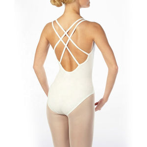 Justaucorps de gymnastique de haute qualité pour filles, en spandex avec strass brillants, vente en gros d'usine à faible MOQ pour l'entraînement des adultes - Product Image 6