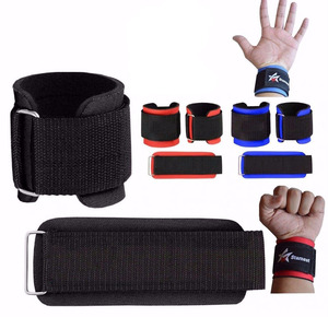 Sangle de cheville avec anneau métallique pour les exercices de musculation, les entraînements avec machine à câble et les exercices de bas du corps - Product Image 4