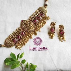 Nagas Gold Polish High Neck Choker Fashion Jewelry Set - Product Image 4