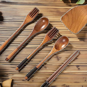 Vente en gros d'ustensiles en bambou naturel personnalisables Collection de cuisine en bois durable Vaisselle essentielle - Product Image 1