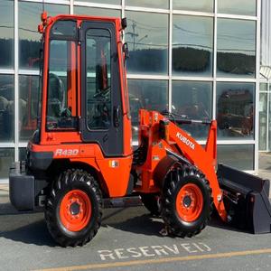 Chargeuse sur pneus Kubota haute performance, chargeuse frontale, machine de construction robuste, moteur certifié Euro5 EPA, fiabilité et robustesse. - Product Image 6