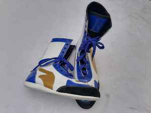 WARZONE SPORTS WS-BS-000100022 Customized Design Logo Good Selling Lace-up PVC Flexible <b>Light</b> Weight Professionally Boxing Shoes - Product Image 4