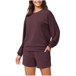 Conjunto de Camiseta y Pantalones Cortos para Mujer al por Mayor, con Logotipo Personalizado, Ropa Deportiva Informal de Dos Piezas para Verano, Gimnasio, Entrenamiento, Fitness, Ropa Deportiva Urbana - Product Image 1