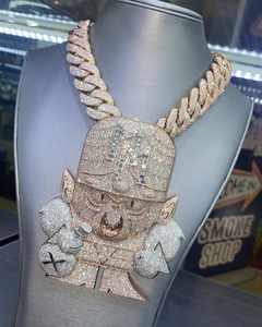 Pendentif Hibou pour Homme en Argent Sterling 925 Plaqué Or 14K, Diamant Taillé 3 Carats Certifié IGI, Style Classique, Sertissage Griffe, Religieux Hindou - Product Image 3