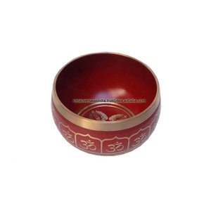 Cuenco de canto Om redondo de alta venta en color rojo para yoga, curación de chakras, atención plena y alivio del estrés al precio más bajo - Product Image 3