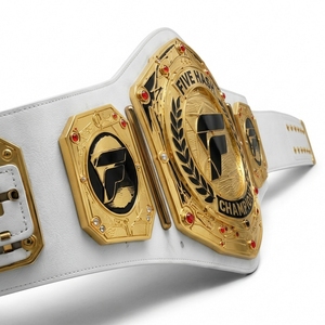 Ceinture de champion de haute qualité, conçue avec une ajustabilité optimale, une finition soignée et une durabilité accrue pour les champions et les vainqueurs. - Product Image 3