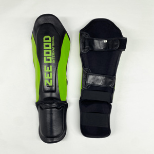 Protections de tibia en cuir pour le football et l'entraînement aux arts martiaux - Logo personnalisé, fermeture légère à scratch - Product Image 3