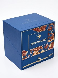 Boîte cadeau rigide bleue motif nid d'oiseau avec estampage à chaud motif nuage or rouge pour emballage haut de gamme - Product Image 4