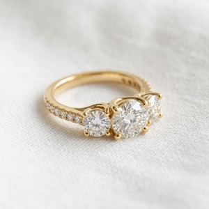 18K Gold IGI Certified Three <b>Stone</b> Lab Grown Diamond Engagement Ring with Brilliant Cut for Women's Anniversary Wedding Band - Product Image 2
