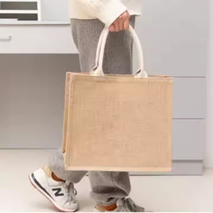 Bolsa de Yute Resistente de Fibra Natural para Compras con Asas Reforzadas para Mercados de Agricultores y Tiendas Minoristas - Product Image 3