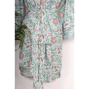 เดรสยาวผ้าฝ้ายพิมพ์ลายดอกไม้สไตล์วินเทจ เป็นมิตรกับสิ่งแวดล้อม สไตล์ฮิปฮอป ลายพิมพ์ใหม่ เสื้อเชิ้ตคอวีติดกระดุม ปรับได้ - Product Image 6