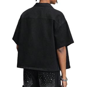 Camisa Casual de Mezclilla para Hombre, Diseño Personalizado al por Mayor con Logotipo y Decoración de Pedrería, Cierre de Botón Sencillo y Corte Holgado - Product Image 2