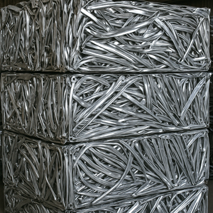 Déchets d'aluminium 6063 de qualité supérieure avec une teneur en Al de 99,99 % pour le recyclage industriel en vrac et les applications d'extrusion Espagne - Product Image 1