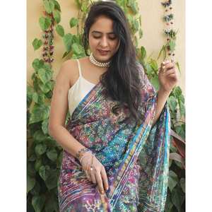 Sari con Estampado Digital de Diseñador, Hermosa Ropa India y Pakistaní - Product Image 6