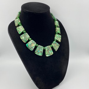 Collar de Resina Epoxi Hecho a Mano, Collar con Colgante de Resina Transparente, Collar de Resina Inspirado en la Naturaleza - Product Image 5