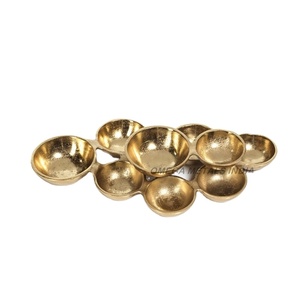 Bol de service élégant en aluminium poli pour buffet, centre de table décoratif pour traiteurs, banquets et réceptions - Product Image 1