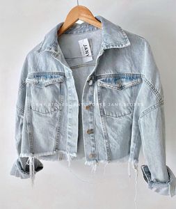 <b>Cropped</b> <b>Denim</b> <b>Jacket</b> Women Light Wash Button Front Pockets Long Sleeve Casual Autumn Style Distressed Finish - Product Image 5