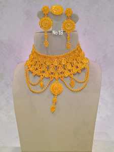 ชุดเครื่องประดับของขวัญวันครบรอบแต่งงานสำหรับผู้หญิง AWAIS HOUSE ชุบทอง 6 กรัม ทำจากทองเหลือง ดีไซน์แบบฮิปฮอป ประดับเพชรทรงอินฟินิตี้ - Product Image 4
