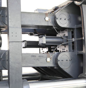 Machine de moulage par injection efficace pour la ligne de production de seringues <span class=keywords><strong>à</strong></span> <span class=keywords><strong>insuline</strong></span> jetables - Product Image 4