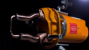 Transformateur intégré - Pistolet de soudage par points IT pour applications automobiles et ferroviaires |   SEAM - Product Image 1