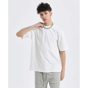 เสื้อยืดสตรีทแวร์แขนสั้นทรงโอเวอร์ไซส์ พิมพ์ลายสกรีน ผ้าฝ้าย 100% คุณภาพสูง 200gsm  ลายเรียบ สีพื้น  สำหรับทุกเพศทุกวัย - Product Image 4