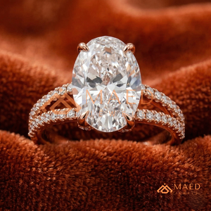 Bague élégante en or rose 14 carats avec diamant ovale, faite à la main, à double sangle - Product Image 1
