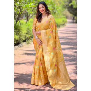 पीले ऑर्गेंजा मेनाकारी पुष्प जालाल ज़ारी बुदी साड़ी, कुलीन वेव्स द्वारा सुरुचिपूर्ण कपड़े - Product Image 3
