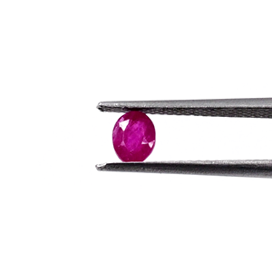 Rubis africains naturels calibrés ovales 5x6mm, pierres précieuses facettées naturelles pour la création de bijoux, prêtes à l'emploi - Product Image 3