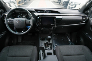 NOUVEAU TOYOTA HILUX (ADVENTURE) 2026 200 kW (299 ch) 0 km TRANSMISSION AUTOMATIQUE - Product Image 5