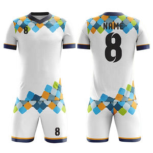 Ensemble d'uniformes de football personnalisés 2026 avec logo imprimé, taille unique, noir, sublimation, 100 % polyester, séchage rapide, respirant, unisexe - Product Image 1