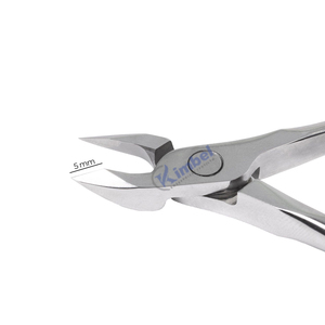 Coupe-cuticules professionnel en acier inoxydable à ressort unique, modèle boîte, lame russe ultra-affûtée - Product Image 6