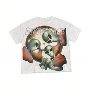 Camiseta Blanca de Manga Corta para Hombre Snowgrace con Estampado de Personaje Alienígena, Estilo Urbano, Cuello Redondo, Corte Regular, Algodón Jersey - Product Image 1