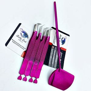 LUCKY LASH TOOLS Pince à épiler pour cils en acier inoxydable de haute qualité, antistatique, avec poignée transparente rose vif, longueur 10 mm - Product Image 1