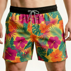 Traje de Baño para Hombre, Estampado Floral Amarillo, Secado Rápido, Cintura Media, Cordón Ajustable, Shorts Casuales, 100% Poliéster Tejido - Product Image 1