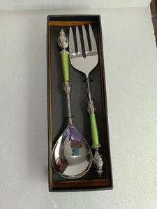 Juego de Cubiertos de Acero Inoxidable Pulido a Mano, Hecho en India, para Servir Comida en Fiestas, al Mejor Precio desde India - Product Image 2