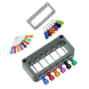 Kit de tournevis pour implants dentaires en acier, 6 pièces, personnalisable avec support pour la chirurgie de restauration, par Grip Surgical - Product Image 4