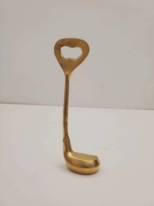 Ouvre-bouteille en métal doré en forme de balle de golf, design sportif élégant, outil de bar pour la maison, la cuisine et le bar, vente en gros depuis l'Inde - Product Image 3