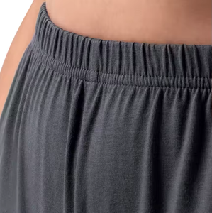 Ensemble court élégant pour femmes, personnalisable avec logo OEM, vente en gros, qualité supérieure, séchage rapide et confortable, deux pièces - Product Image 5